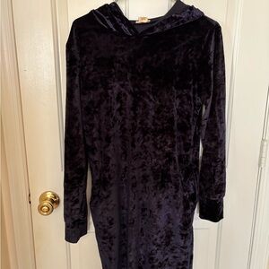 Yelete Midnight Velvet Dress